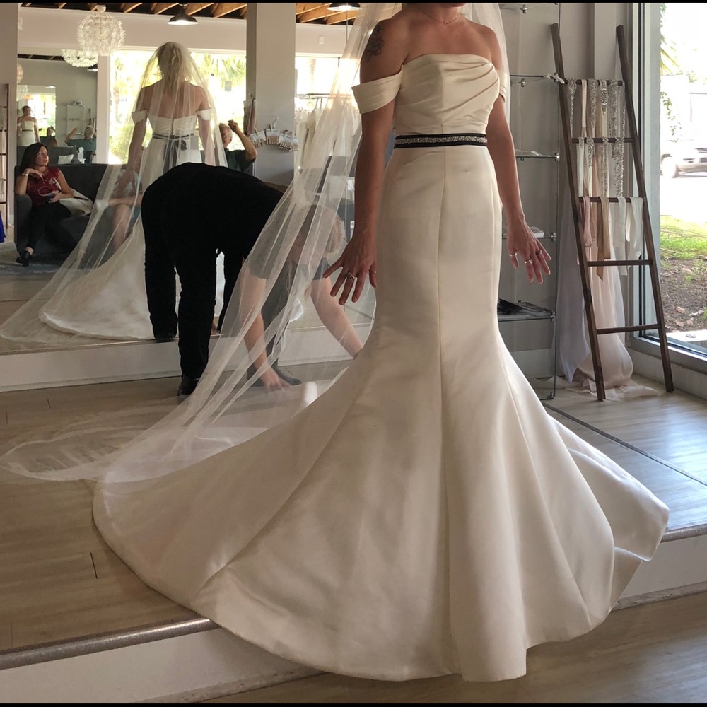 Madeline Gardner Luxury Wedding Dress (NIB)